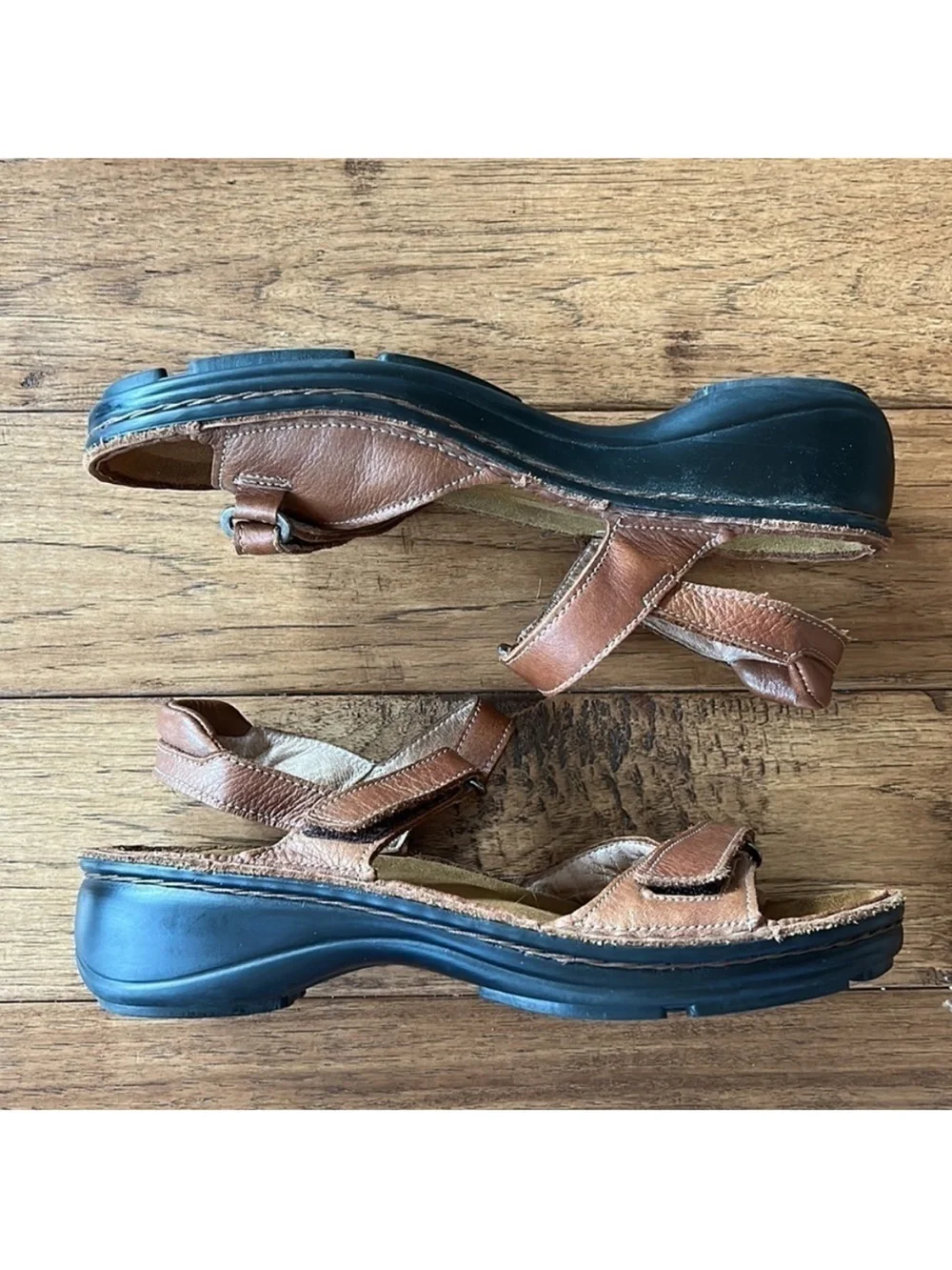 Naot Brown Leather Sandals Comfort Shoes Adjustable Straps Size 37 / US 6